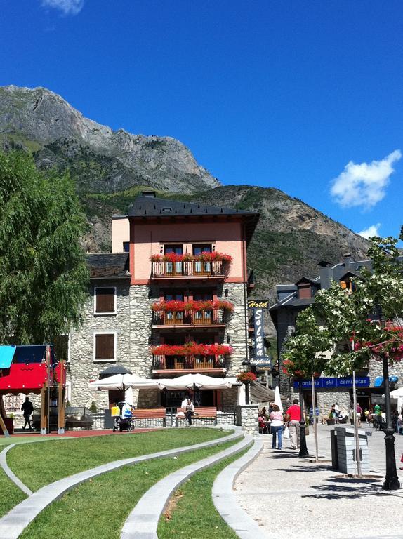 Hotel Solana Benasque Exterior foto